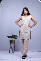 off-white Sleveless Kurta Set with Dupatta