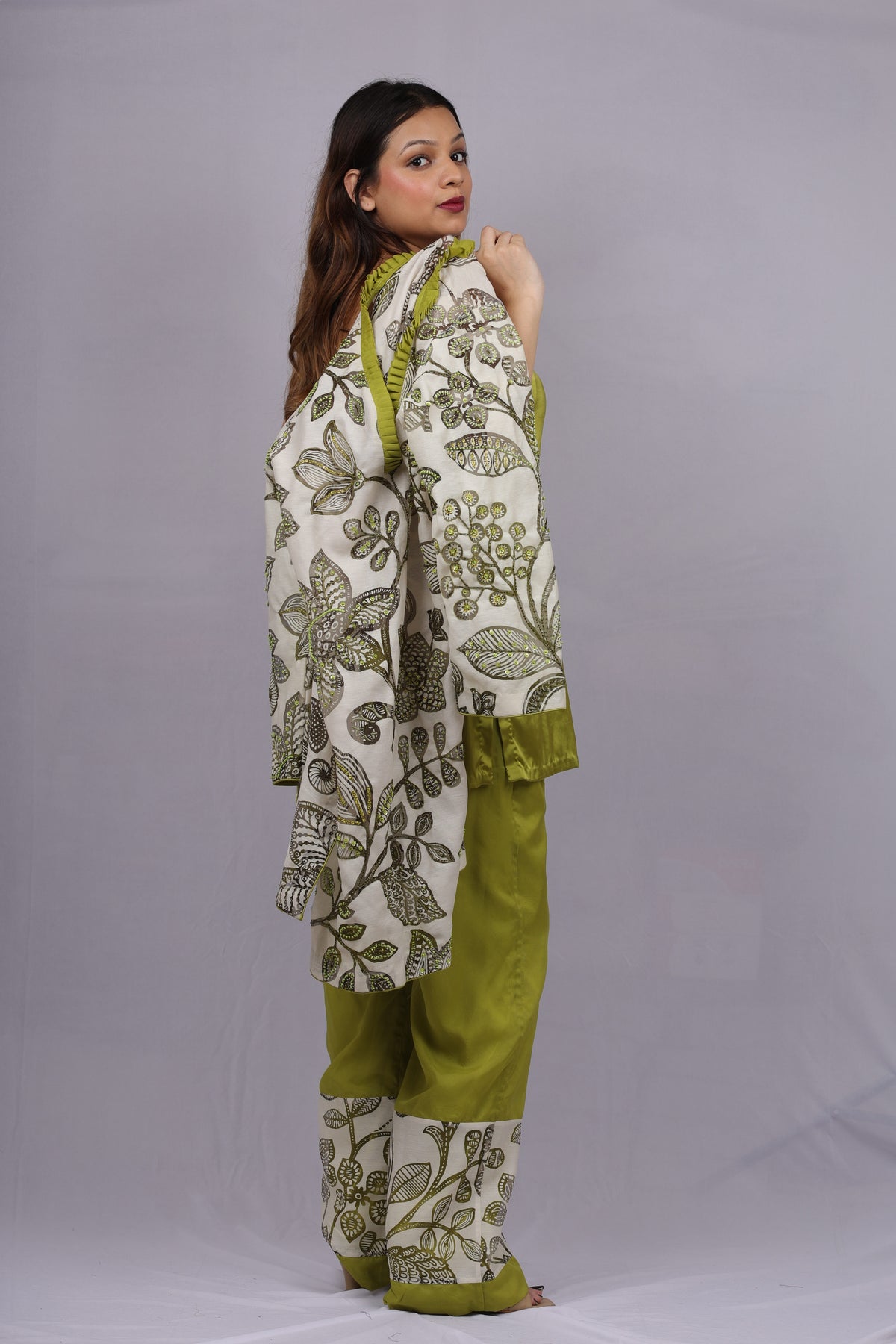 off-white and  mehndi Kurta Set